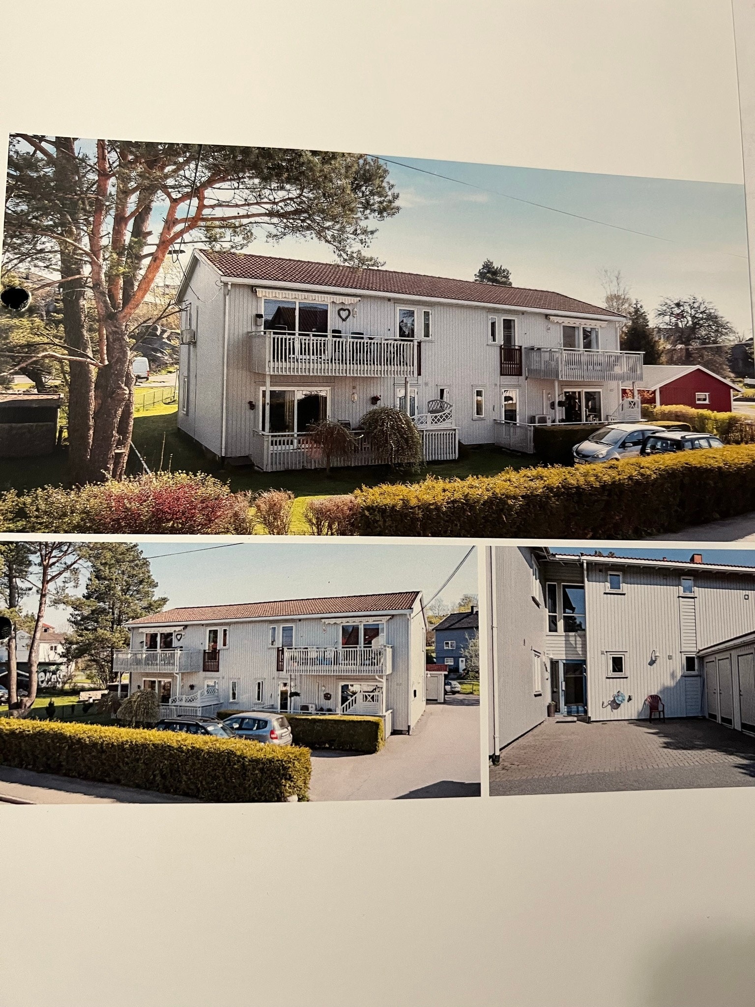 Leiligheten ligger oppe til venstre. Markisen er fjernet Galleribilde