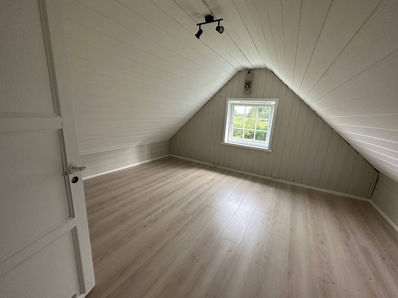 Soverom 2. Etasje Galleribilde