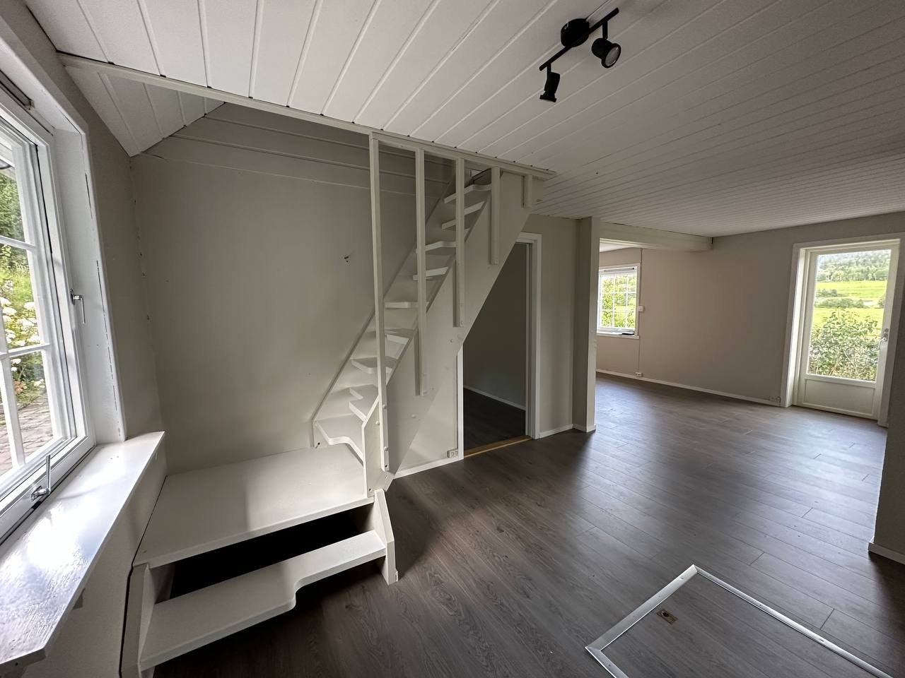 Gangen og trapp i 2. etasje Galleribilde