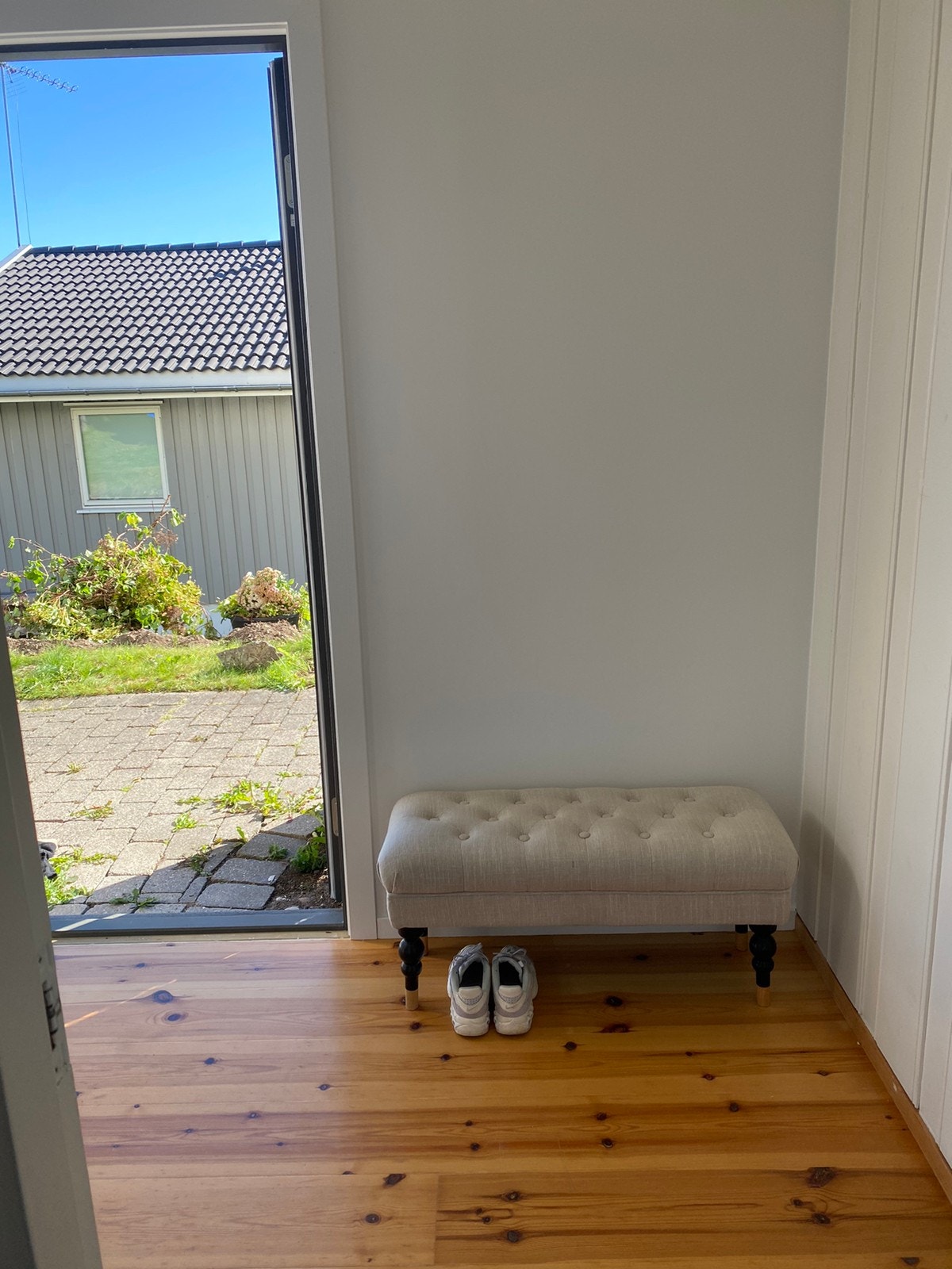 Det er ny belysning i gangen. Galleribilde