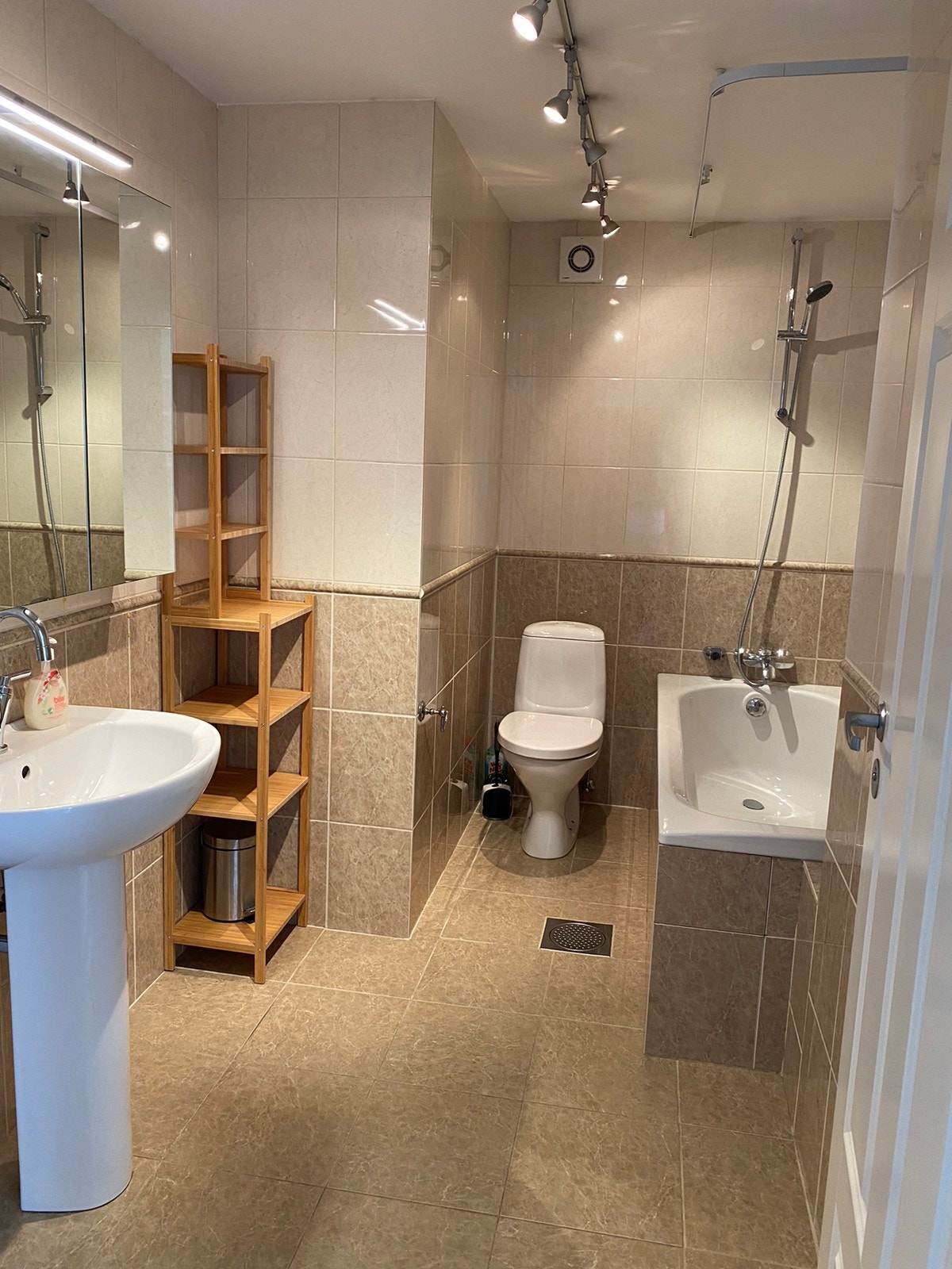 Bad/WC og badekar Galleribilde