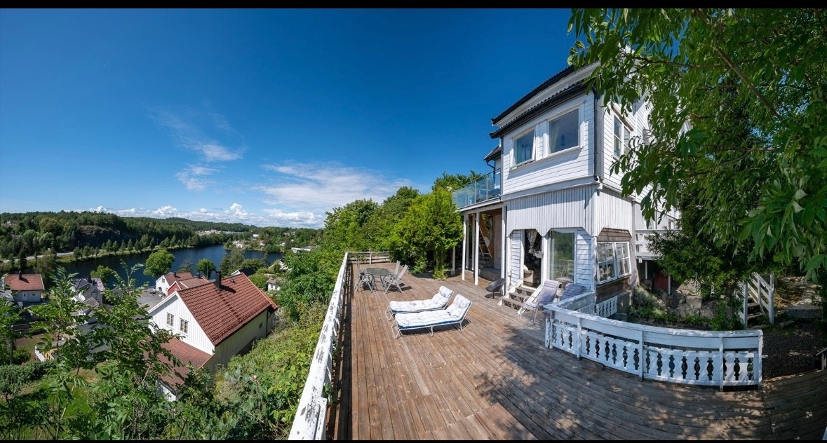Stor terrasse Galleribilde