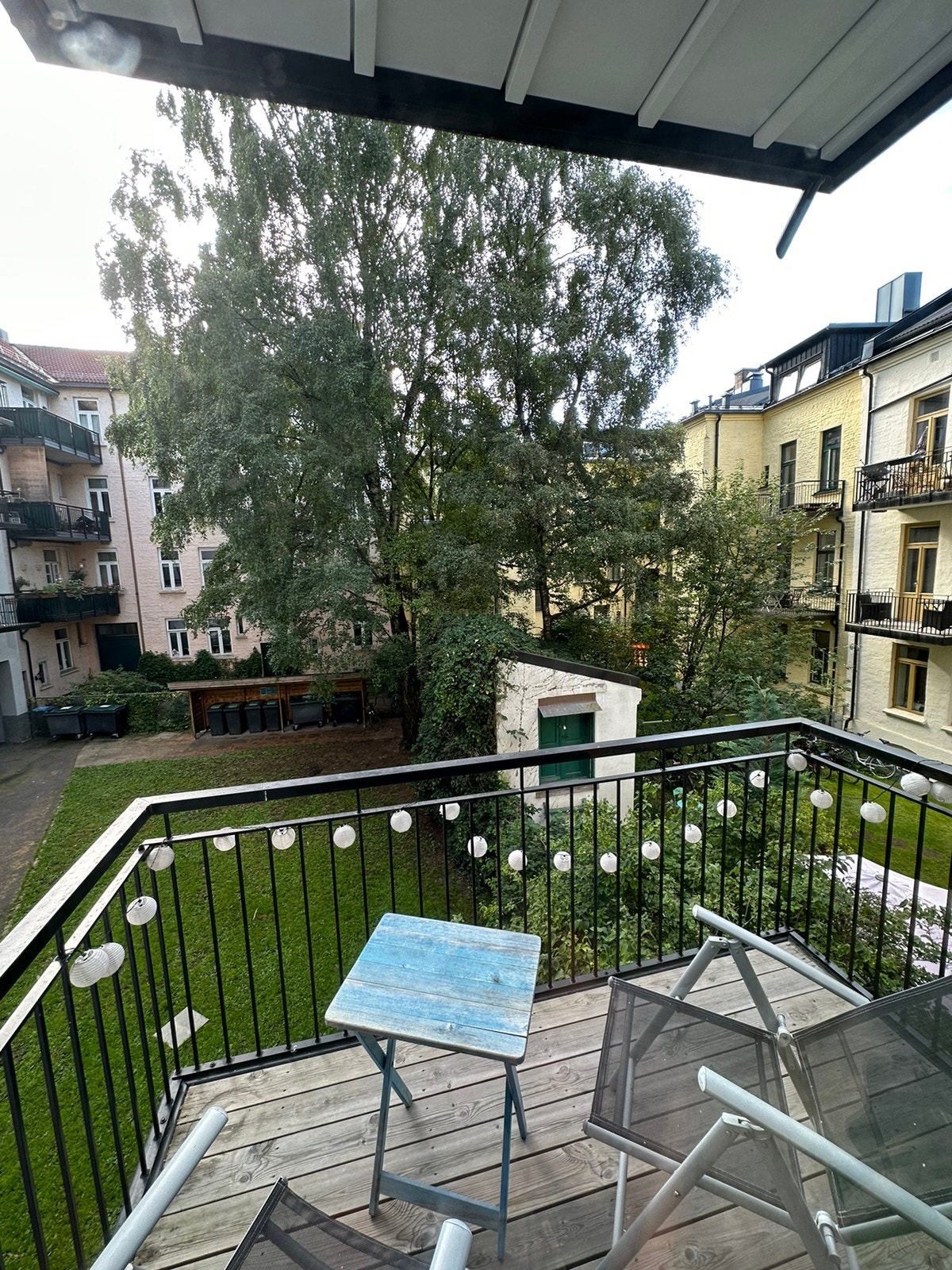 Solrik balkong Galleribilde