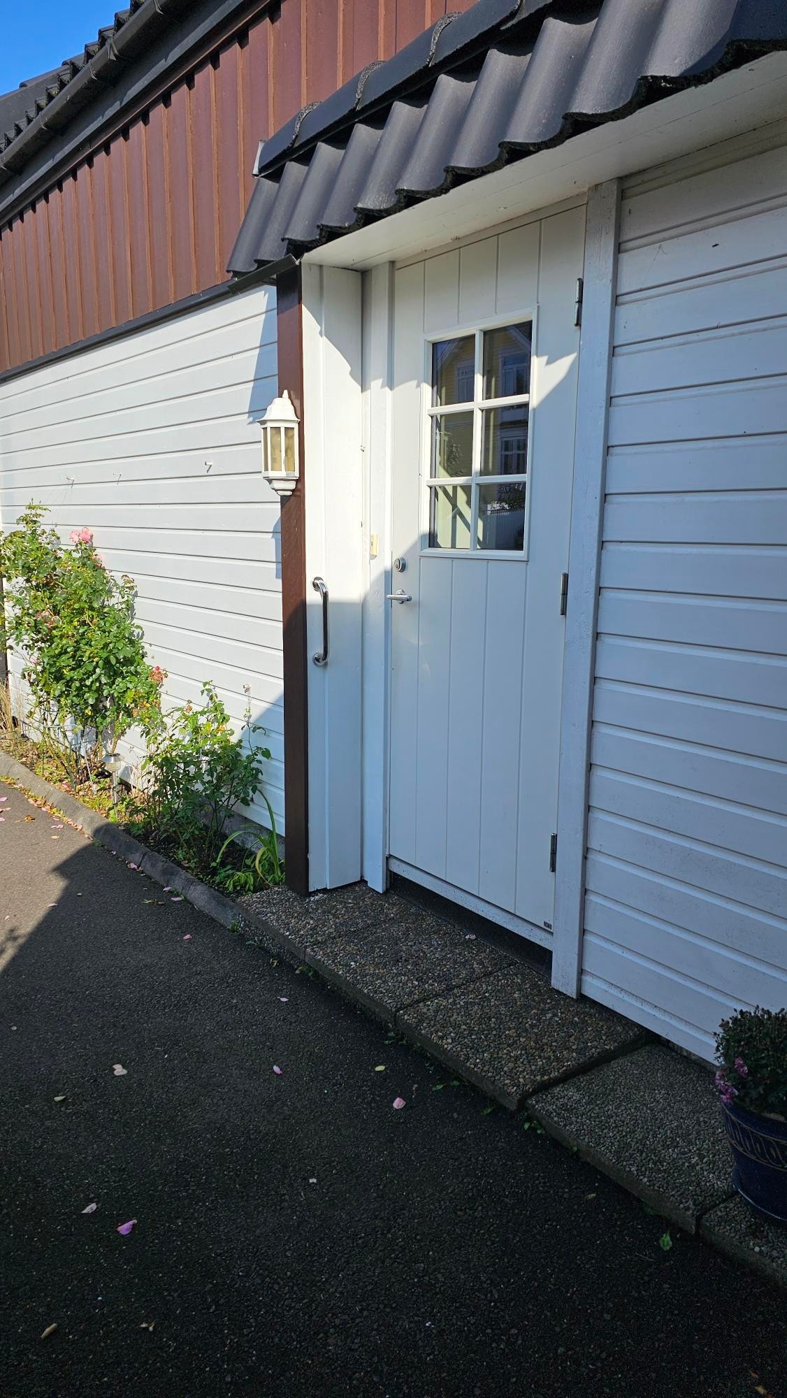 Egen inngang Galleribilde