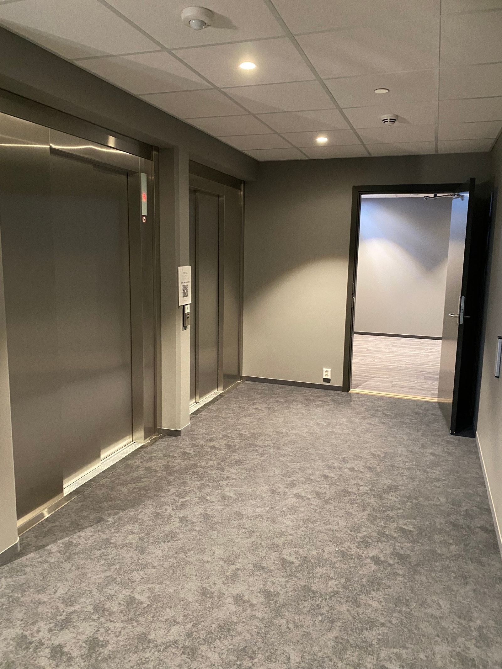 Gang/heis, leiligheten ligger i 5 etasje Galleribilde