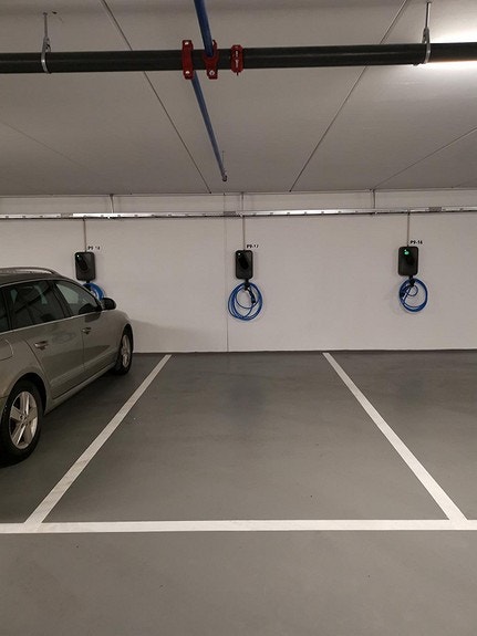 Garasjeplass til leie Med EL-lader Galleribilde