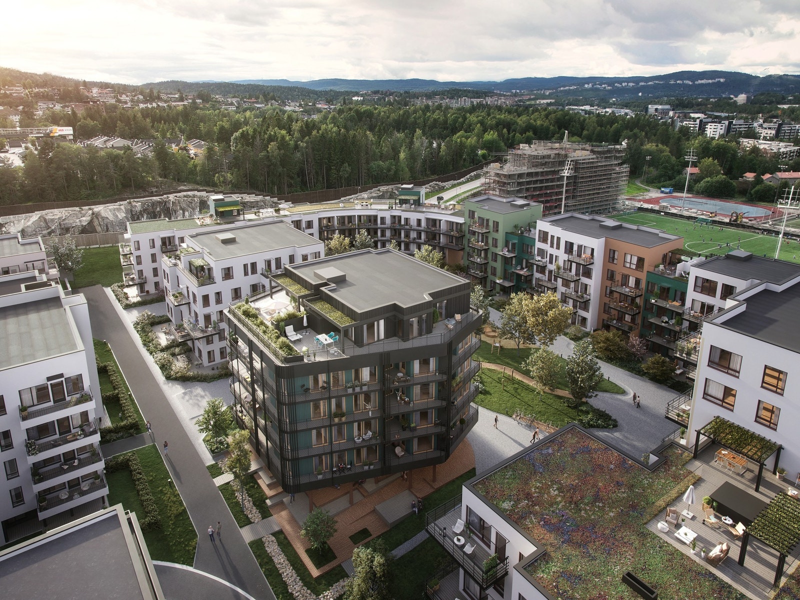 Midt i tunet står signalbygget Mathilde, oppkalt etter Søster Mathilde som også har gitt navn til veinettet rundt. Galleribilde