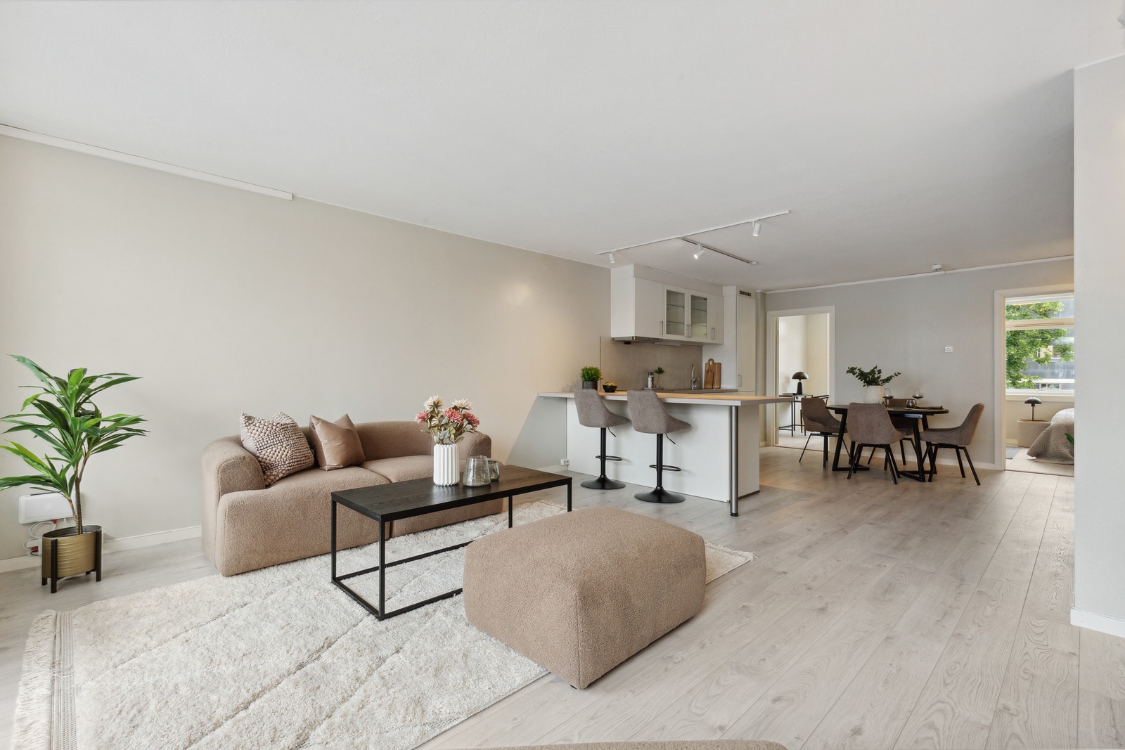 Velkommen til Konsul Knudtzons gate 1 Galleribilde