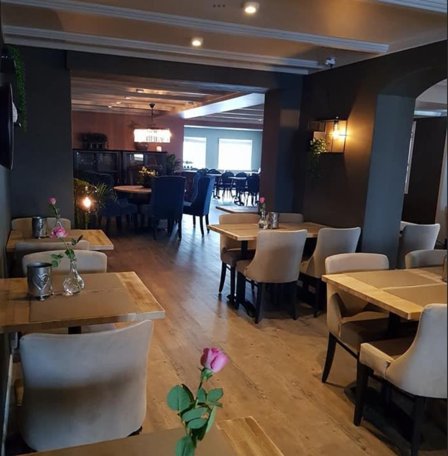 Restaurant inne Galleribilde