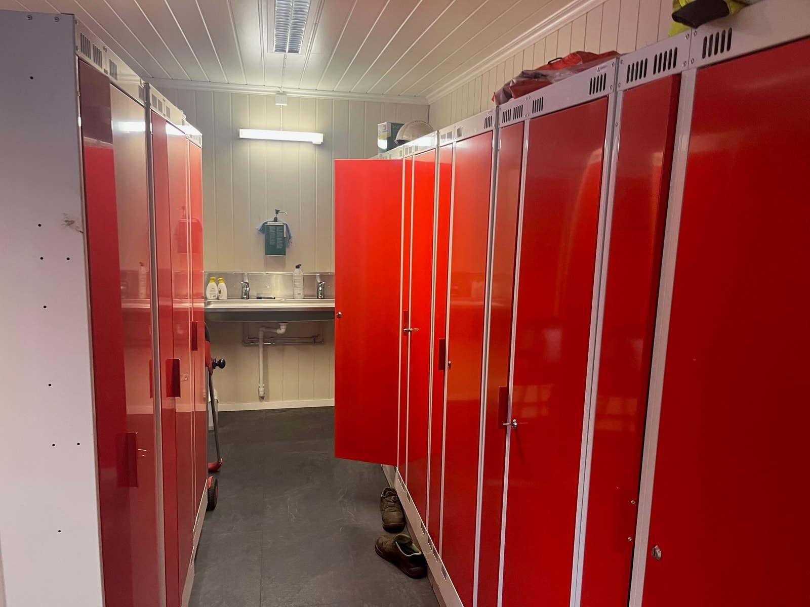 garderobe Galleribilde