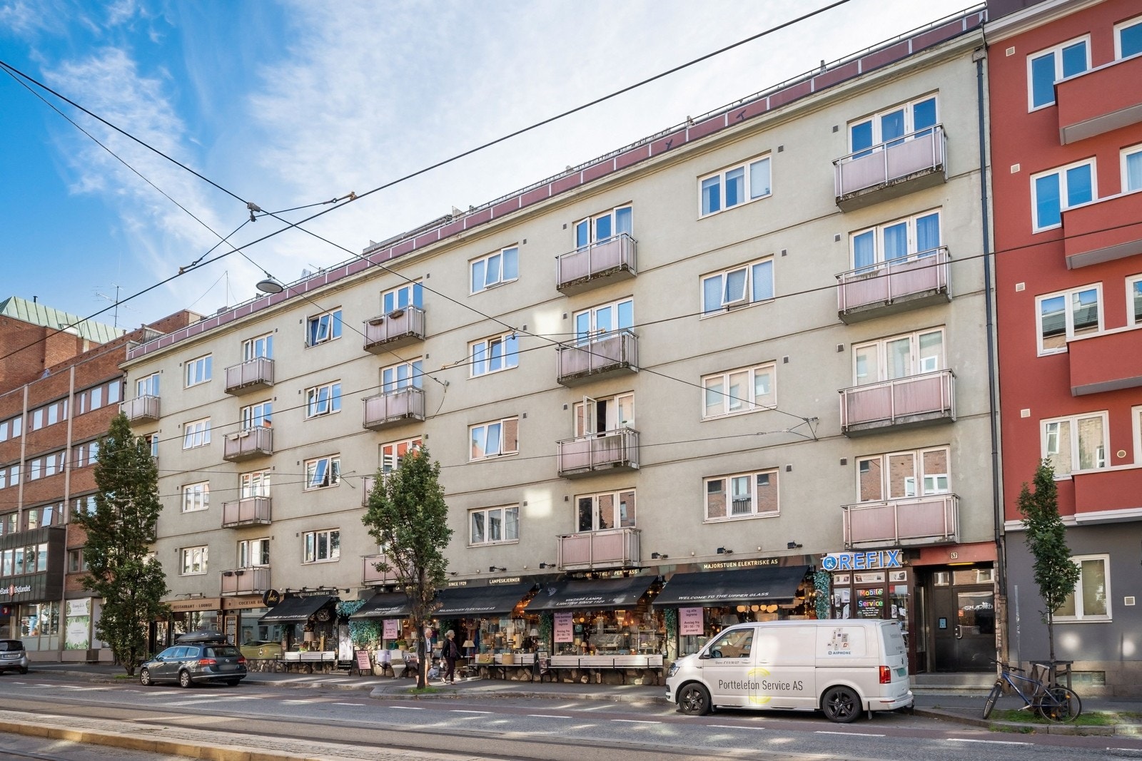 Bygget sett fra kirkeveien Galleribilde