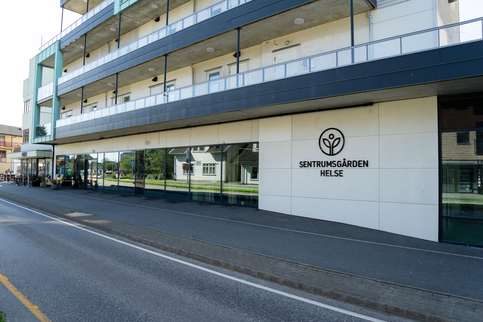Fasade fra jærvegen Galleribilde