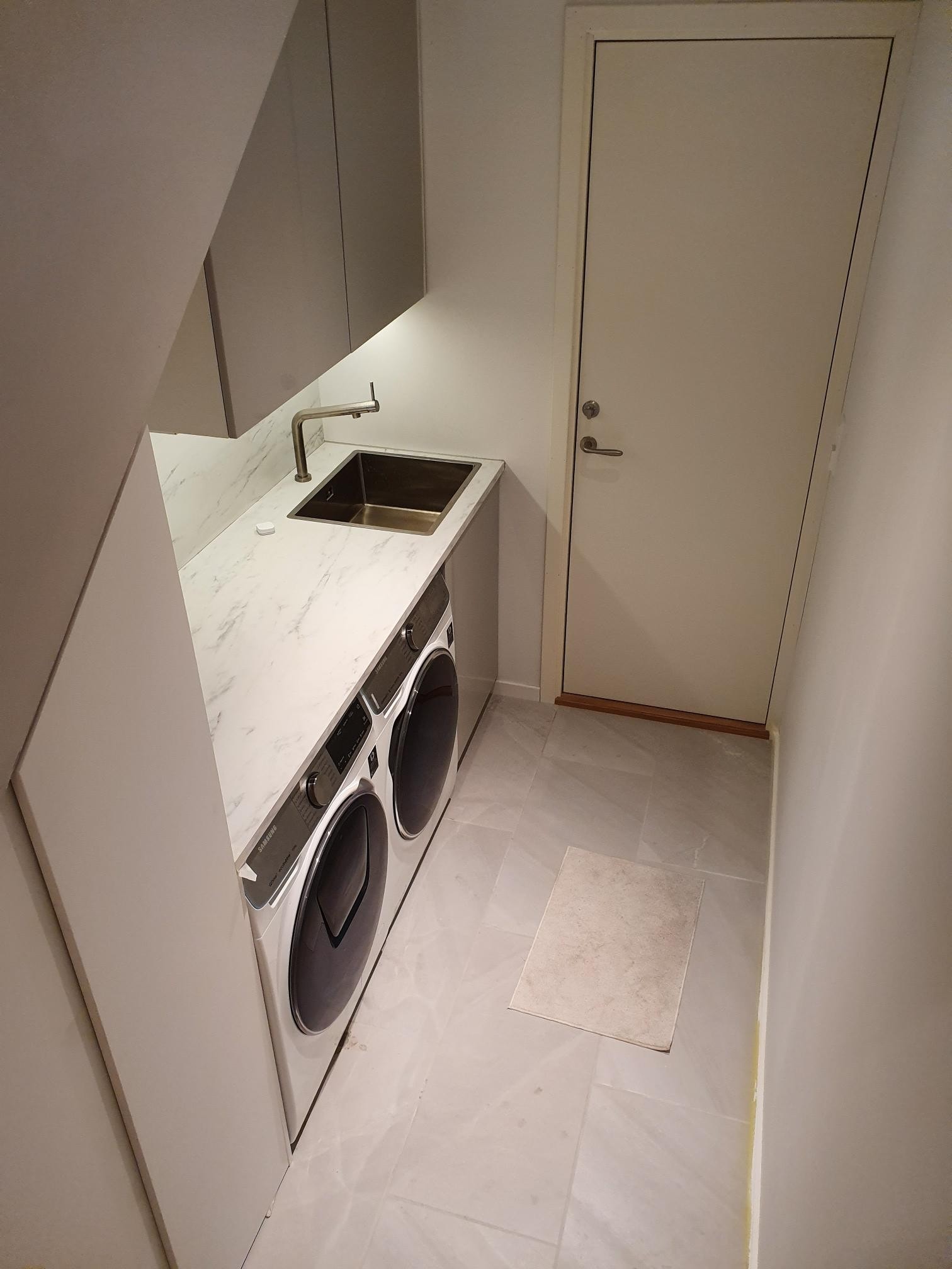 Vaskeri i kjeller Galleribilde