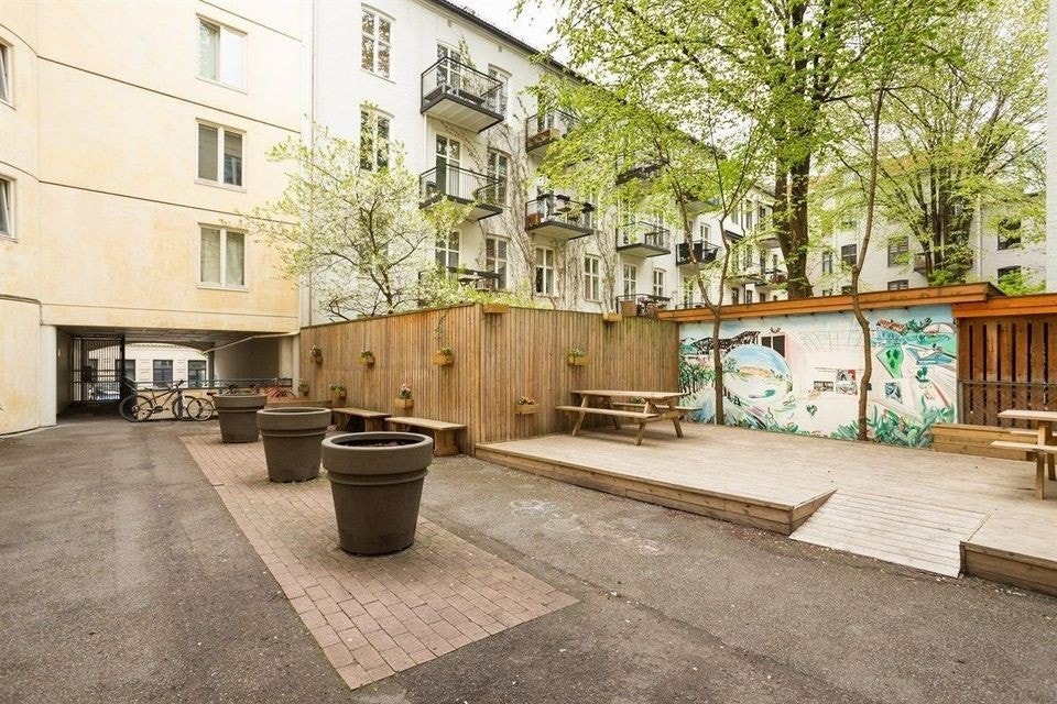 bakgård Galleribilde