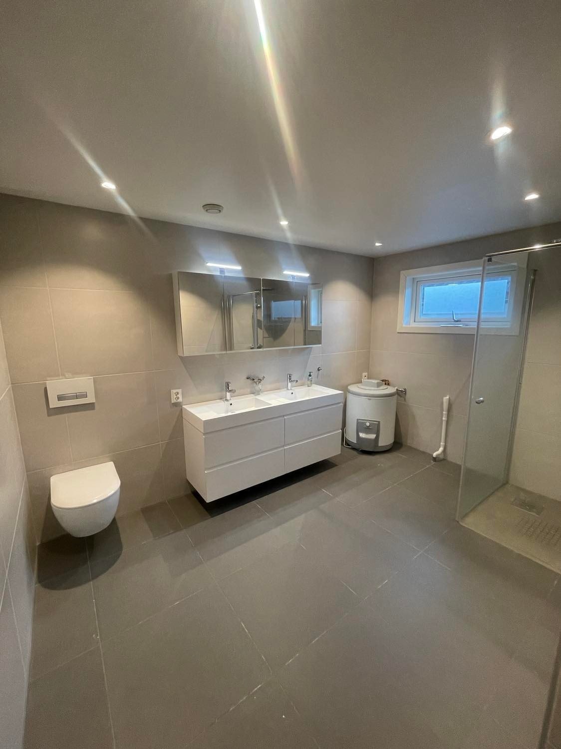 Stort bad Galleribilde