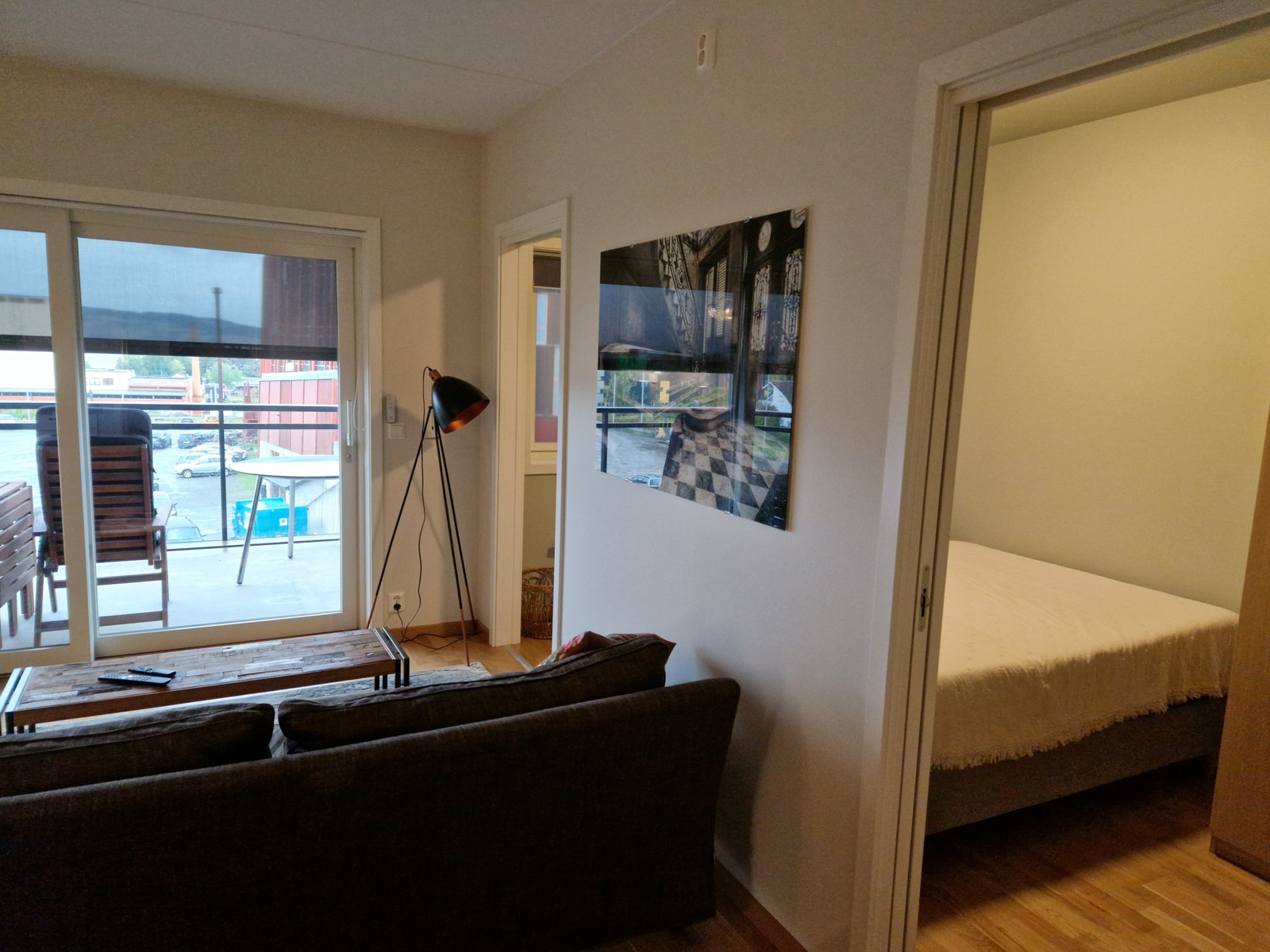 Eget soverom med skyvedør Galleribilde