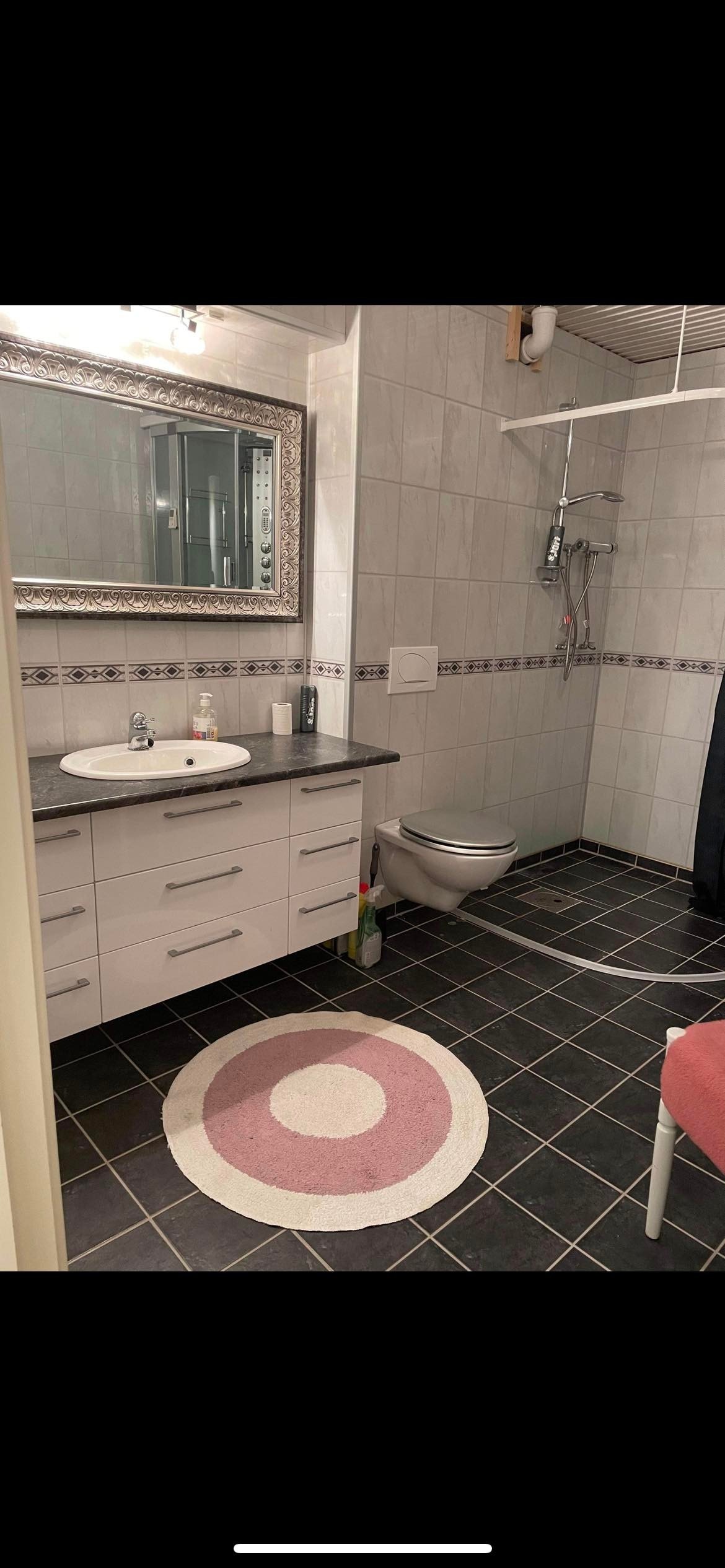 Baderom Galleribilde