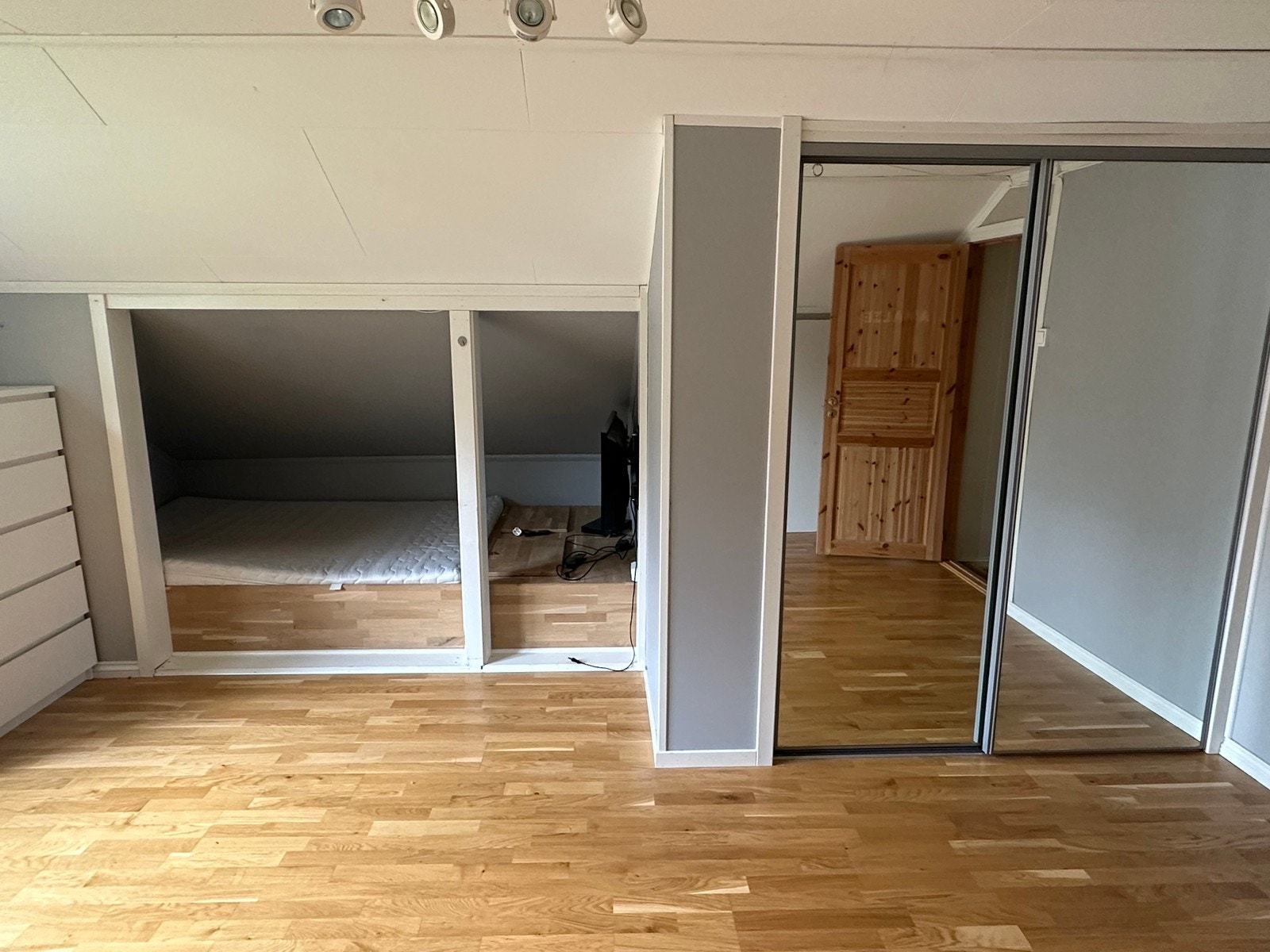 Soverom 1 Galleribilde