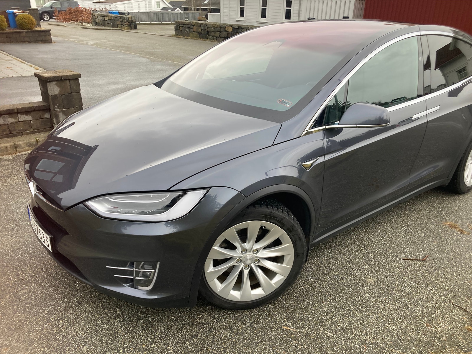 Tesla Model X 23