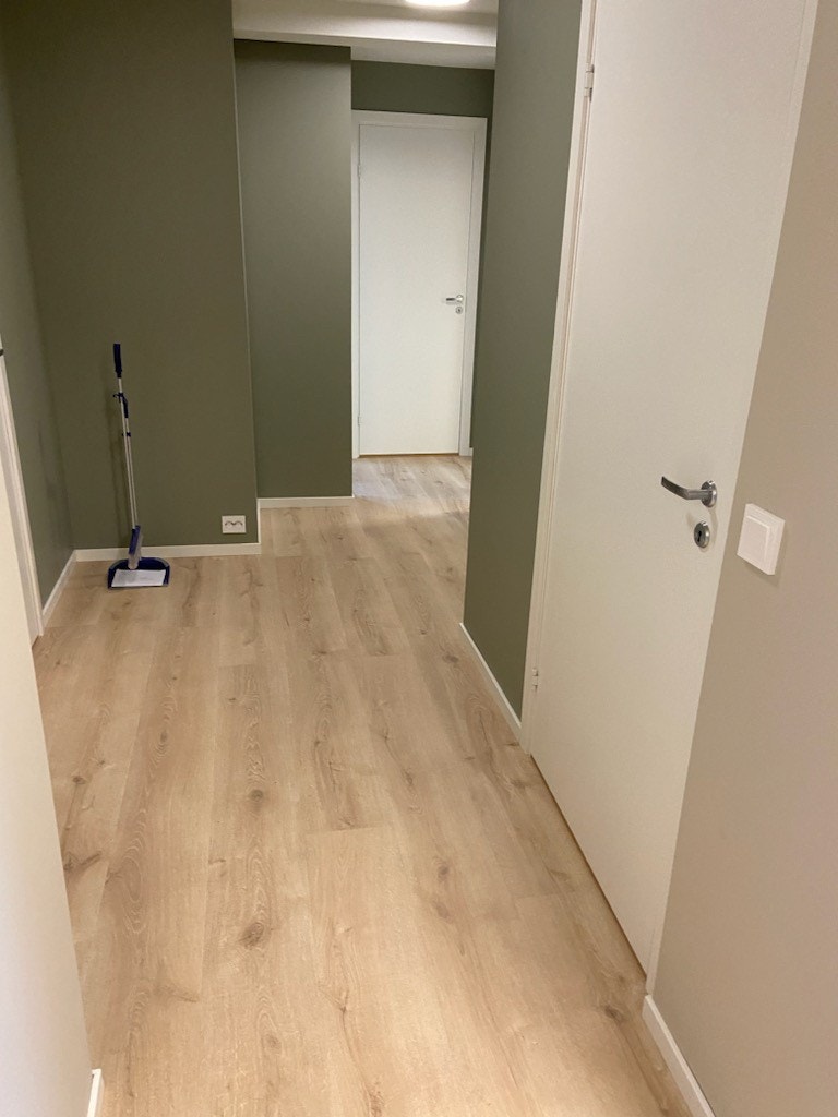 Lang og stor gang Galleribilde