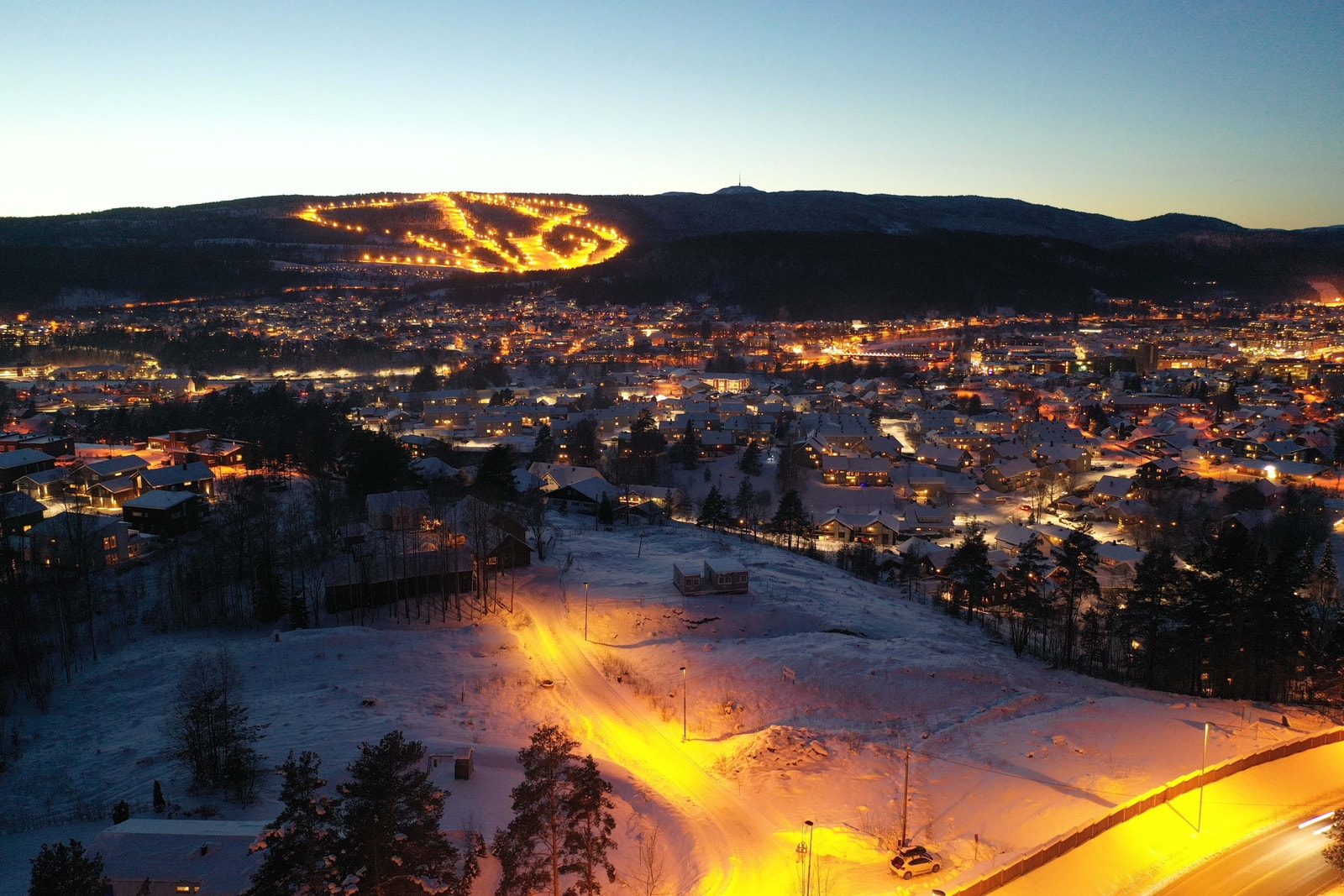 Bilde over Kongsberg fra Gamlegrendåsen Galleribilde