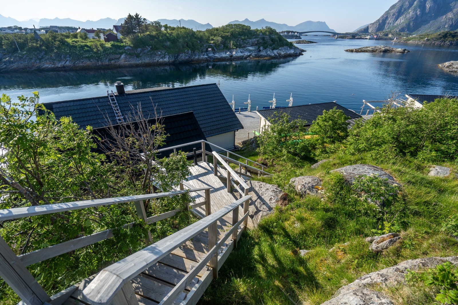 Utsikt inn til Henningsvær Galleribilde