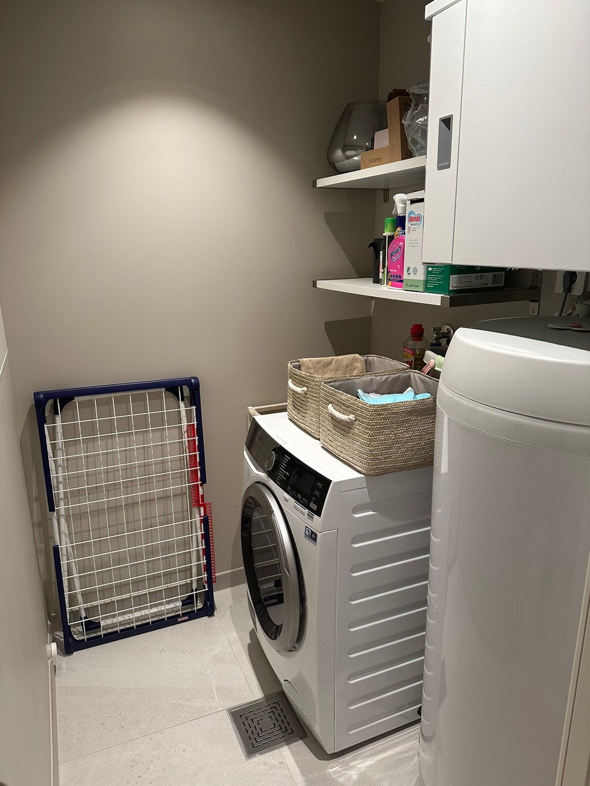 Vaskerom Galleribilde