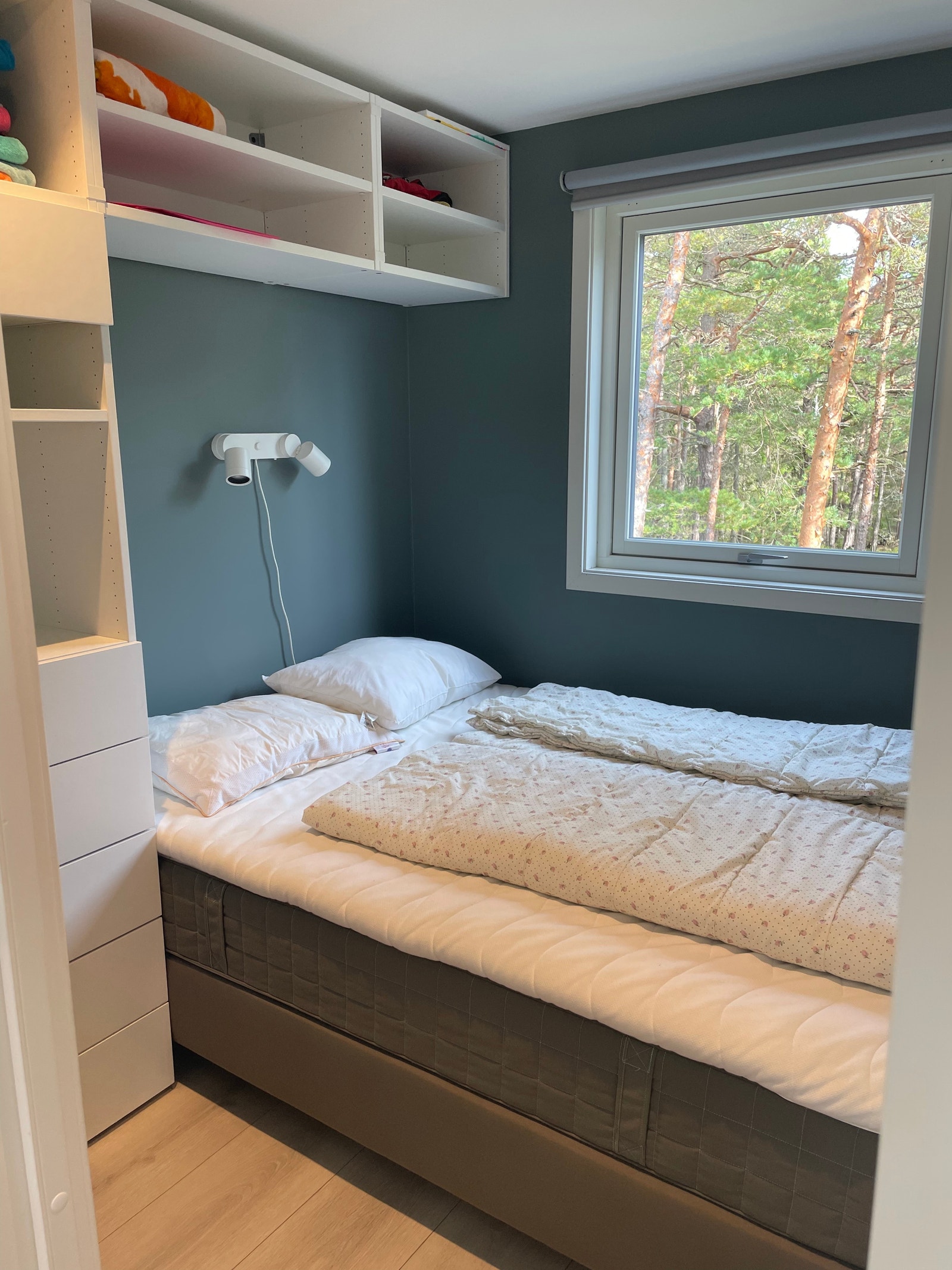 Mindre soverom ved kjøkken Galleribilde