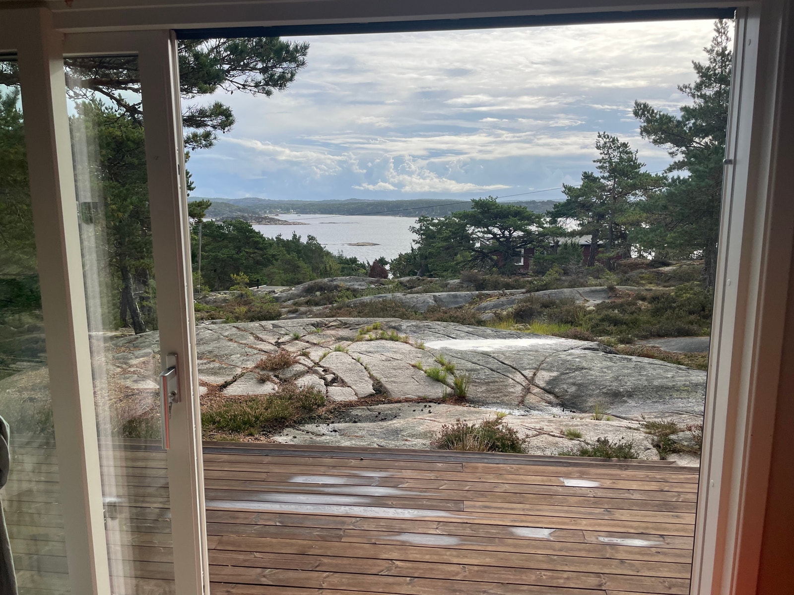 Utsikt fra stue skyvedør Galleribilde