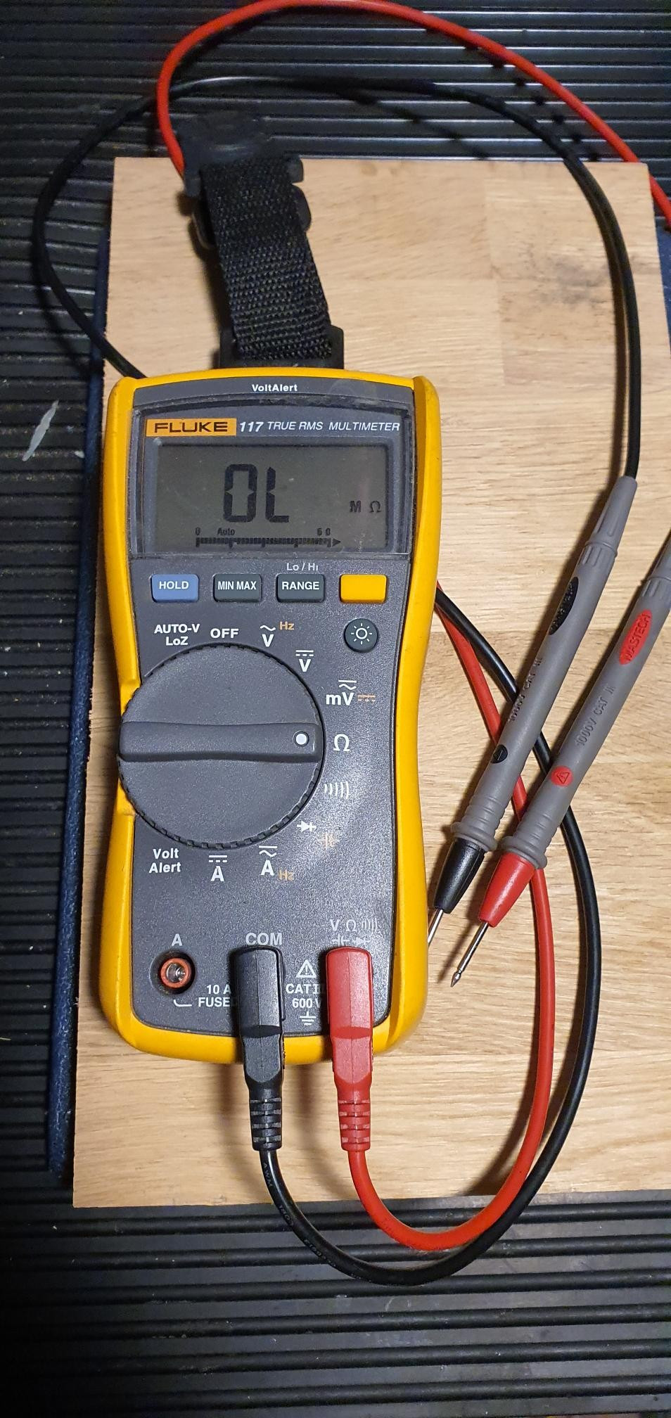 Used Fluke 117 vs new Fluke 115 : rAskElectricians