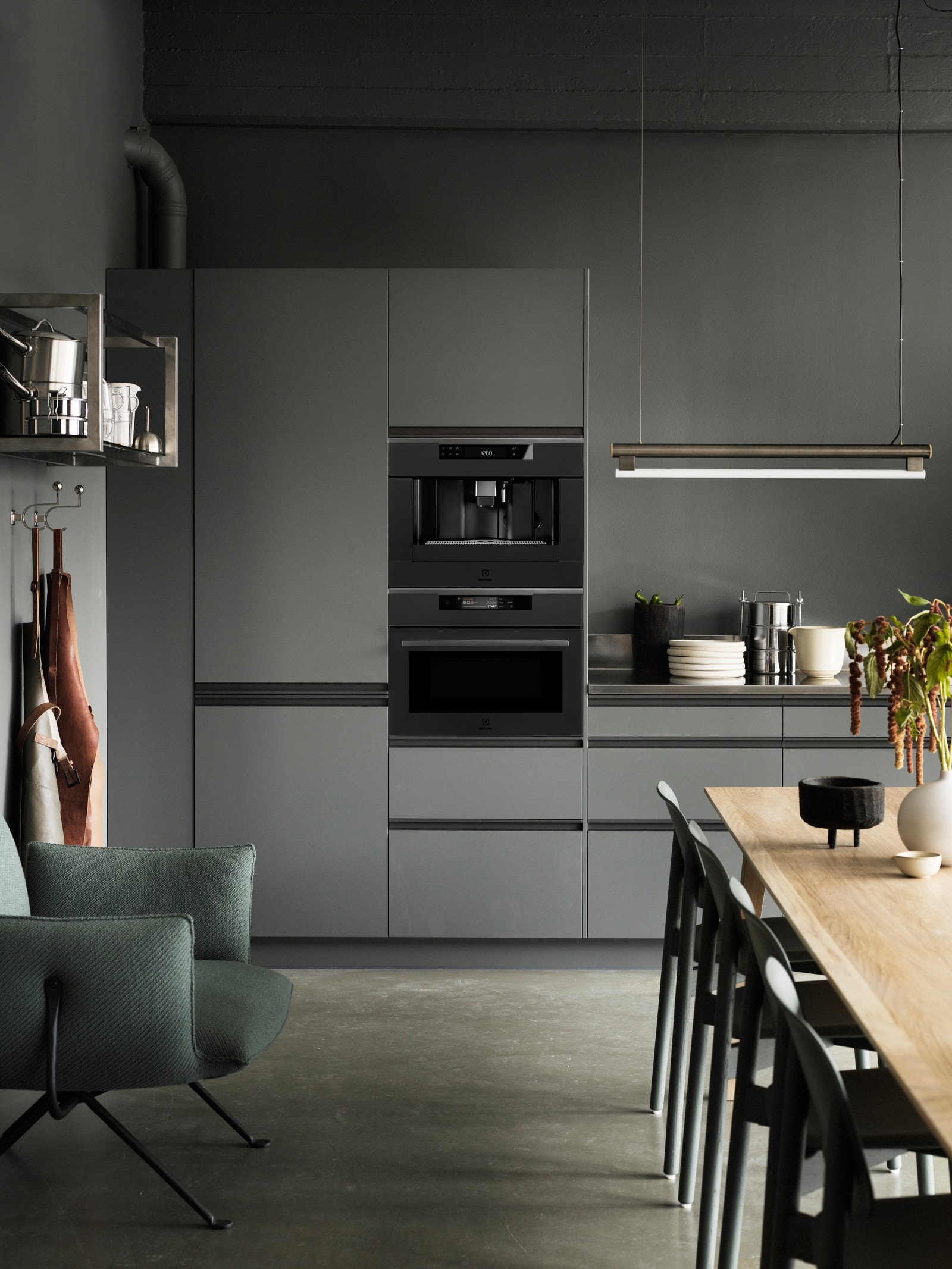 Katalogbilde og illustrasjonsbilde fra Drømmekjøkken. Galleribilde