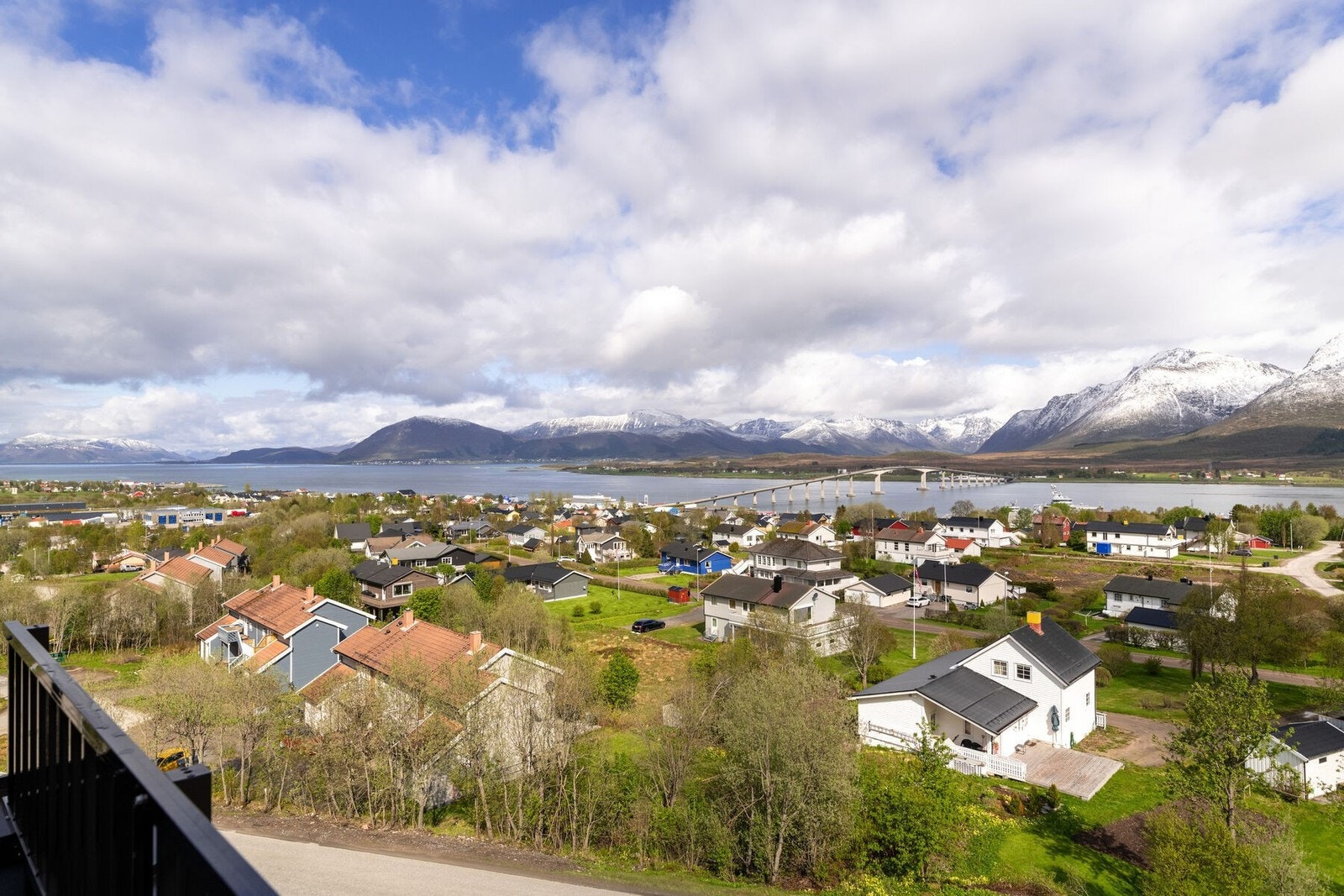 utsikt fra terrasse Galleribilde