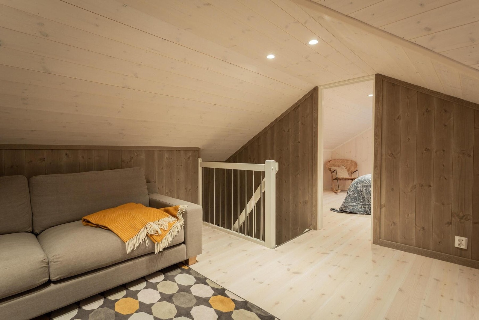 Ekstra areal på hemsen. Foto fra Polar 110 visningshytte på Hellerudsletta Galleribilde