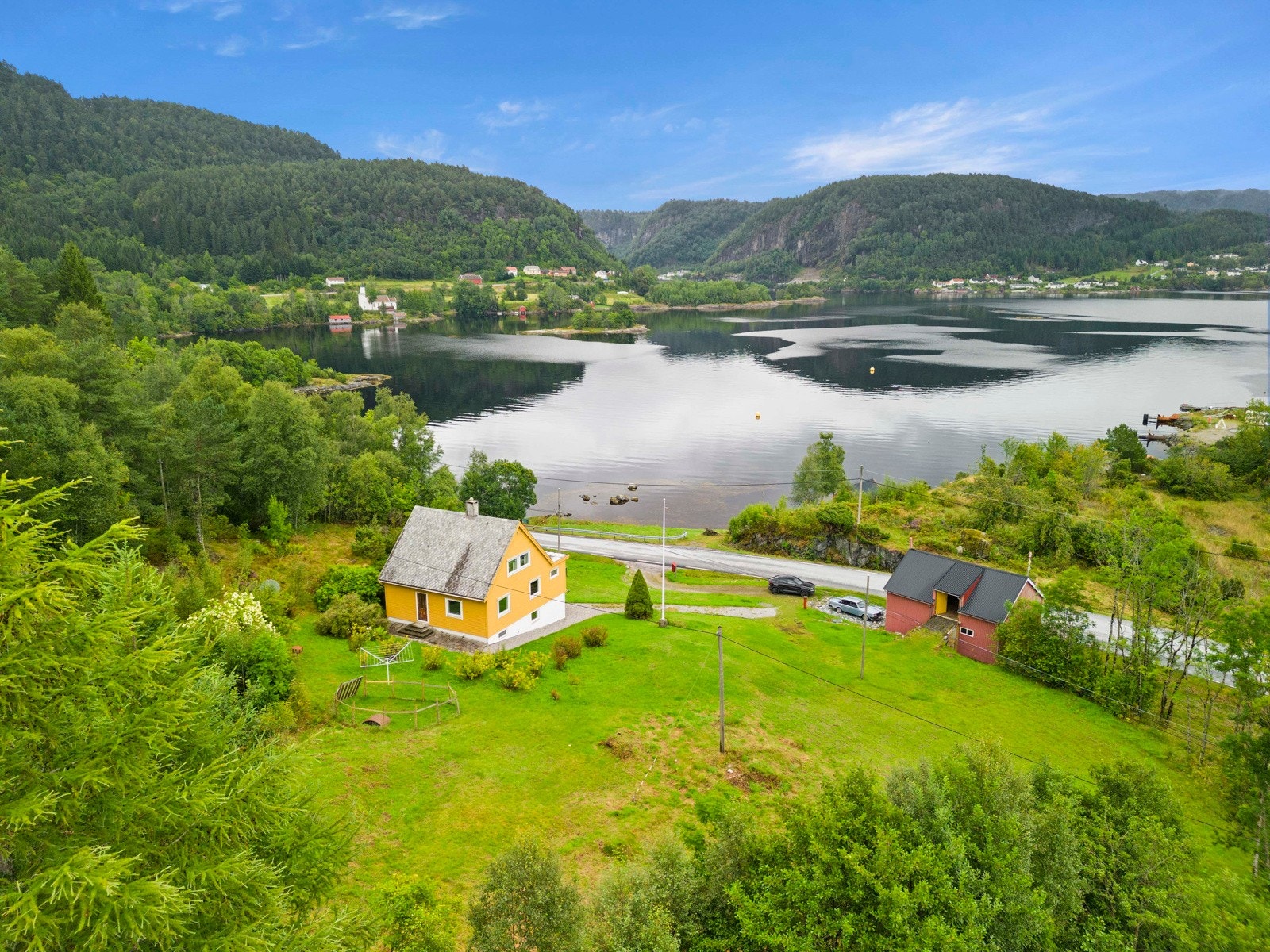 Bøfjordvegen 253 v/Fjordane Eiendomsmegling Galleribilde