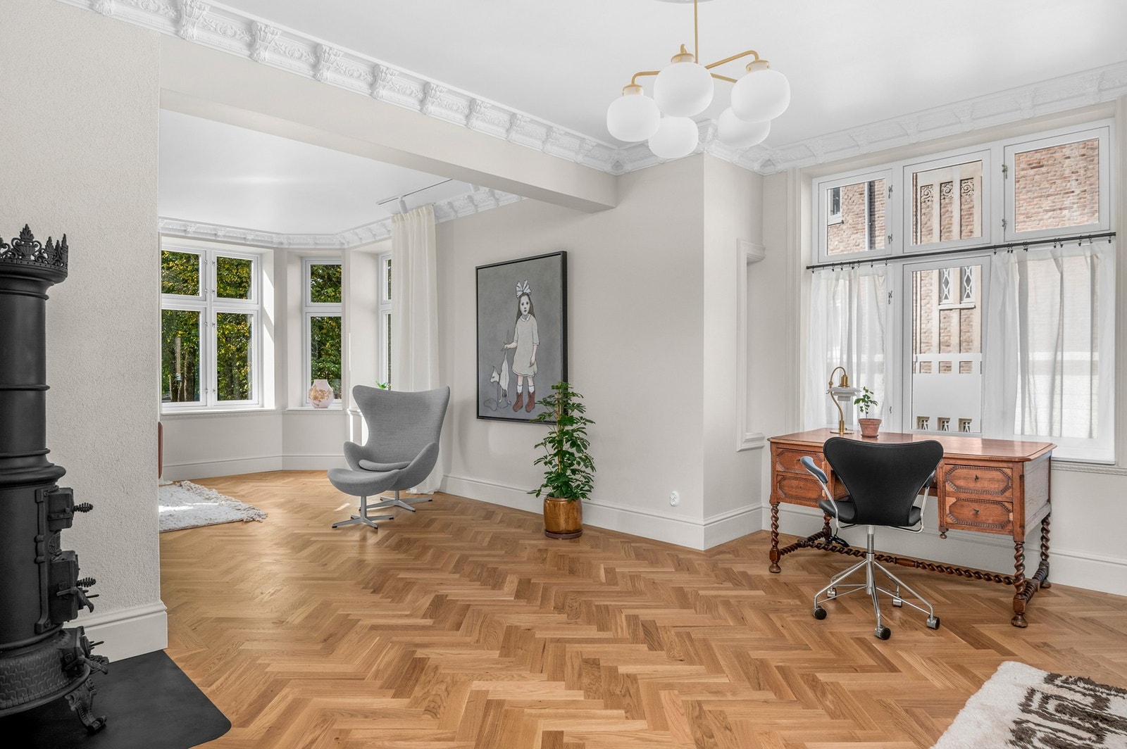 Leiligheten har en fantastisk håndverksmessig utførelse. Gammel byggeskikk, men med topp moderne eksklusive løsninger. Galleribilde