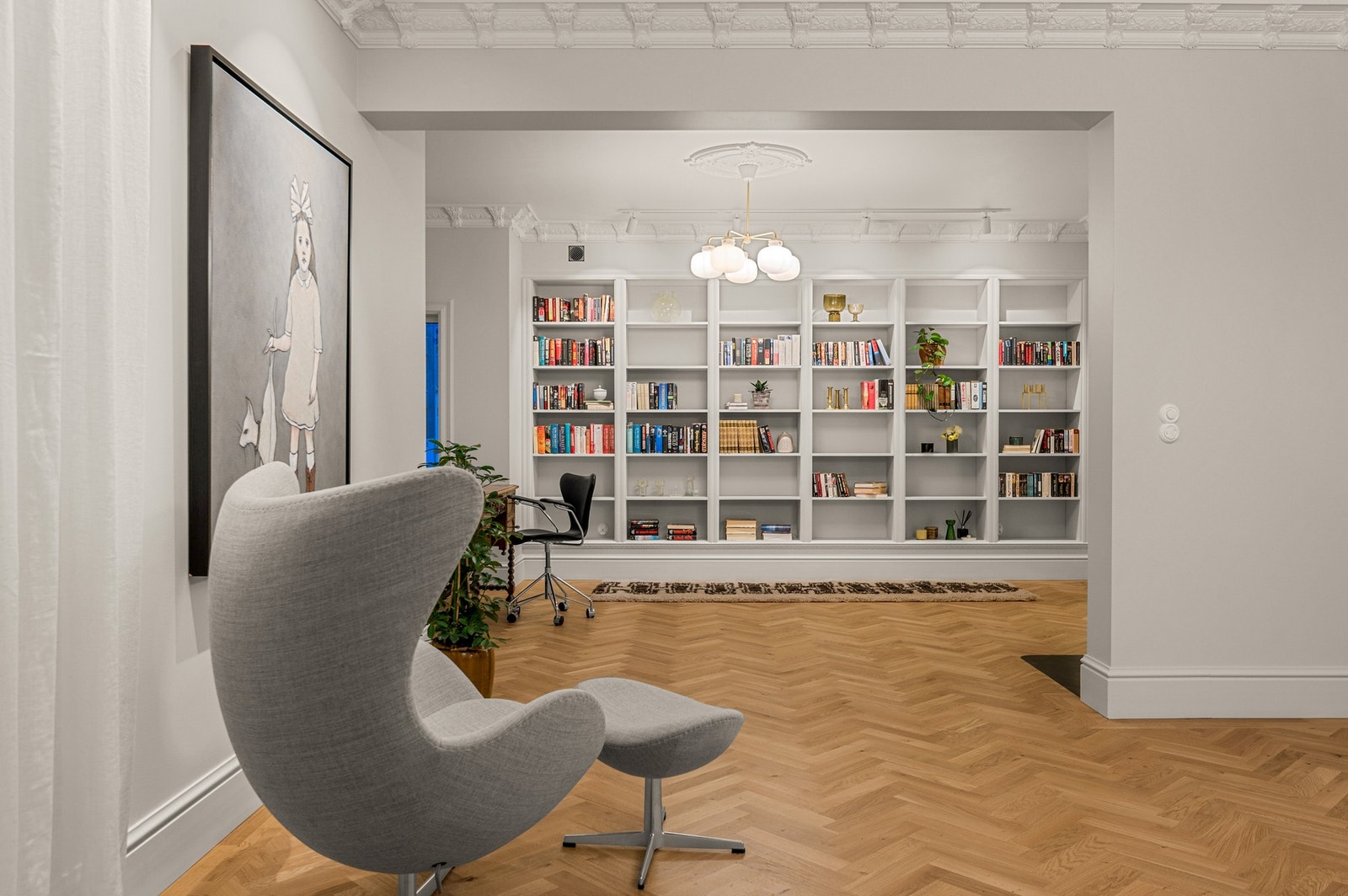 Leiligheten er rett og slett utrolig gjennomført. Løsninger og materialvalg av ypperste kvalitet. Galleribilde