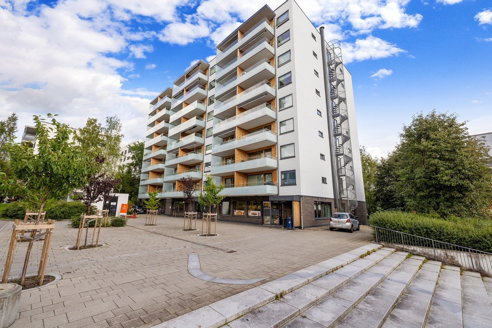 Borettslaget har nyrehabiliterte fasader. Sjekk ut borettslagets hjemmesider for utfyllende informasjon Galleribilde