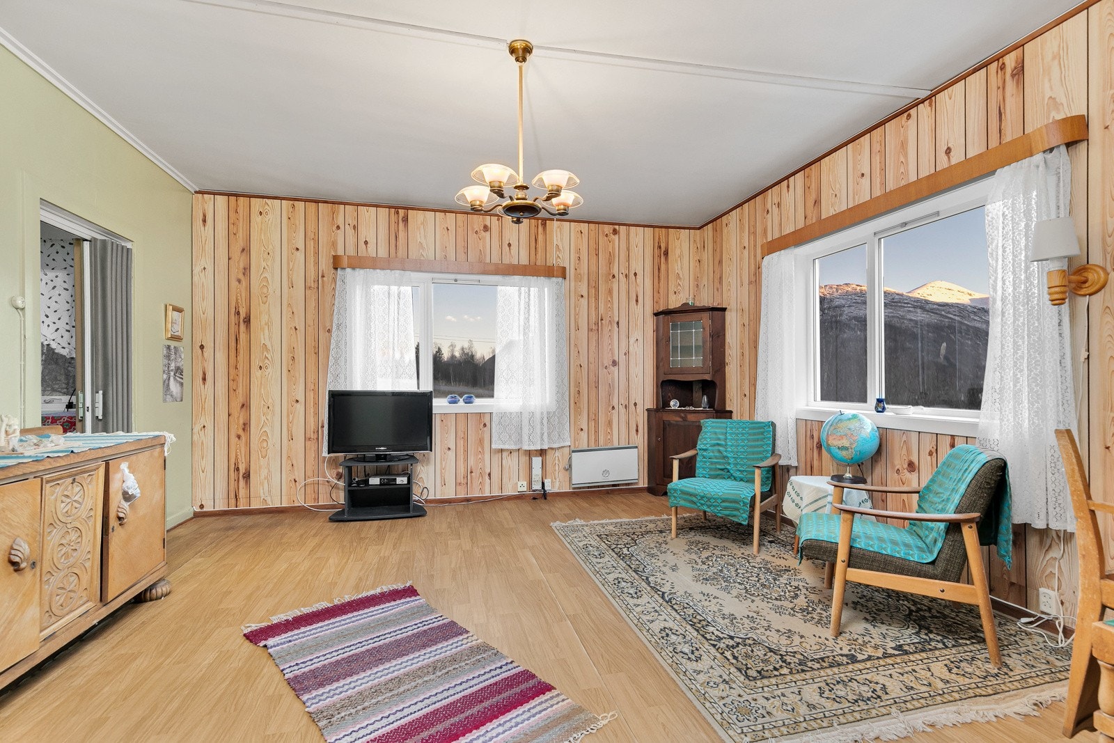Vi befinner oss nå i stuen. Galleribilde