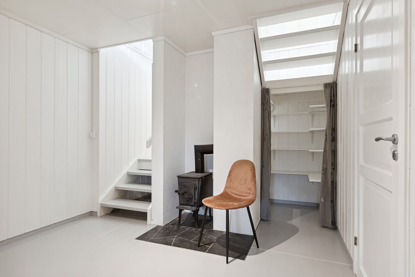 Gang nede. Galleribilde