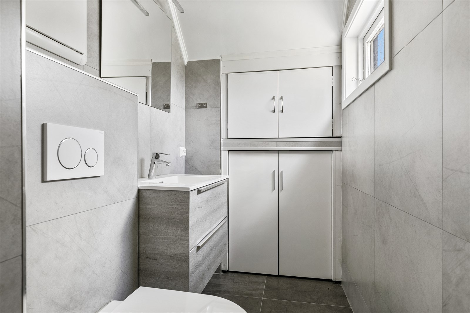 Bad 1. etasje. Galleribilde