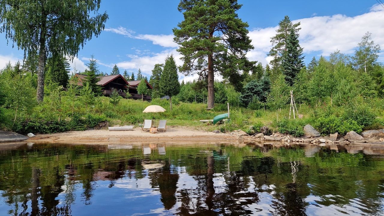 Stranda er bare en kort spasertur fra huset Galleribilde