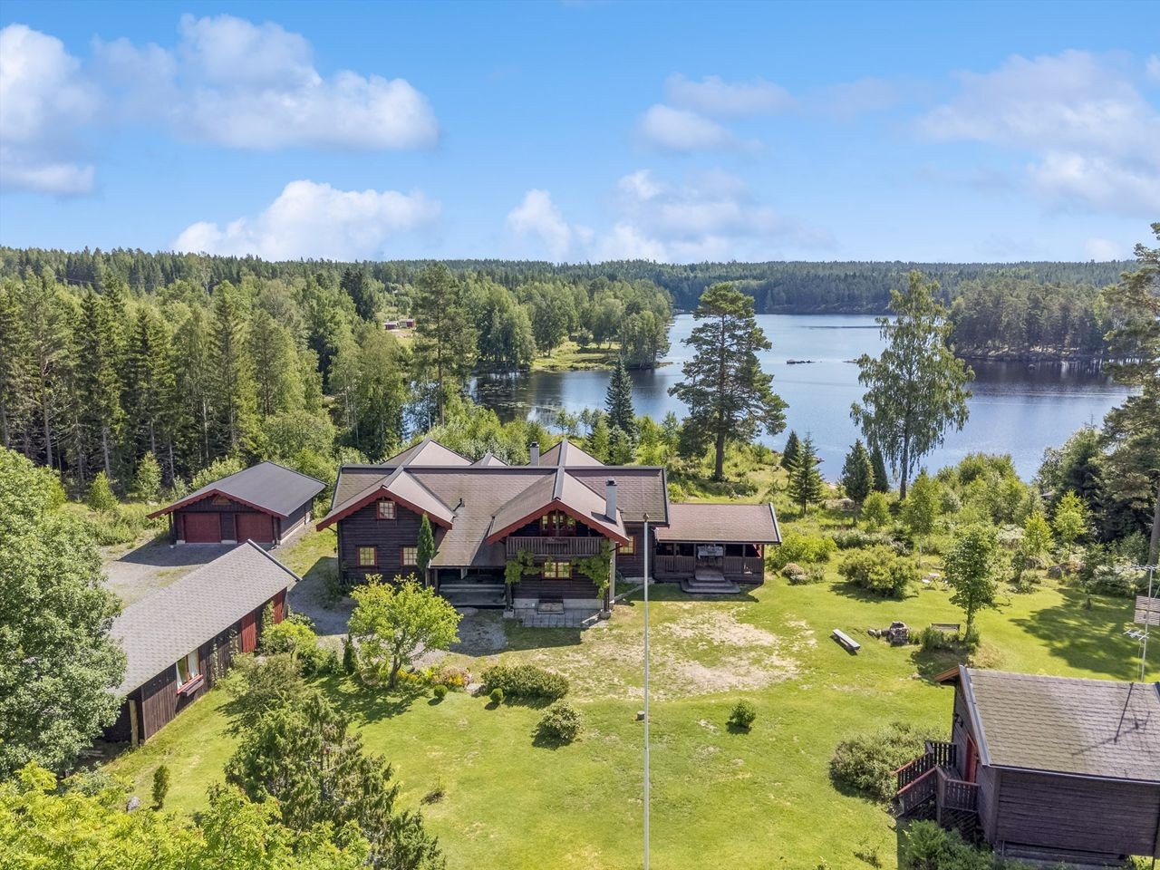 Velkommen til Kråkfossvegen 500! Galleribilde