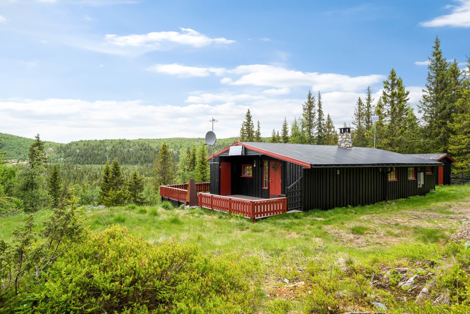 Denne hytta ligger rolig og usjenert til i Geitlia Galleribilde