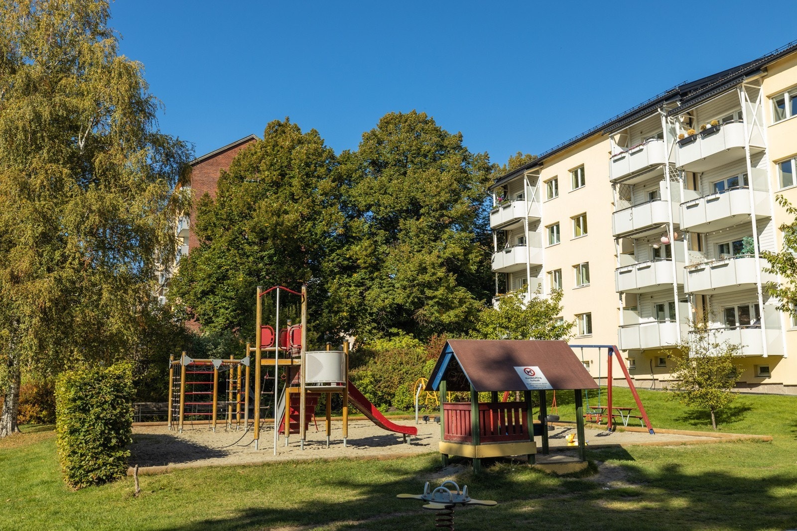Fellesareal med lekeplass Galleribilde