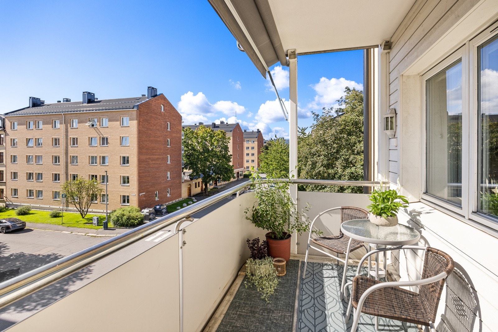 Velkommen til Birch-Reichenwalds gate 24 - Presentert av Steinar Hånes (95 77 10 33) Galleribilde