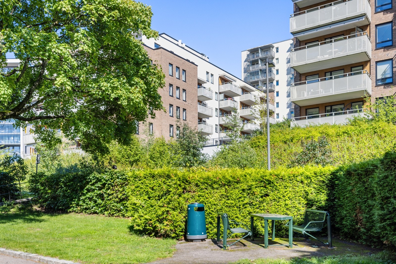 Flott og opparbeidet felles gårdsrom Galleribilde