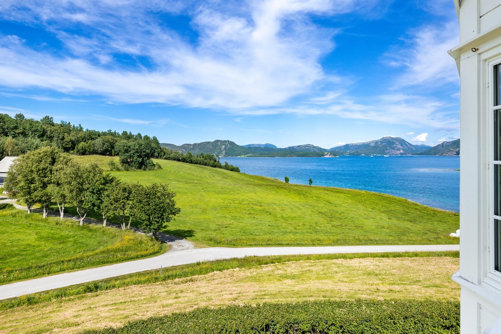 Utsikt fra balkongen i 2.etasje Galleribilde