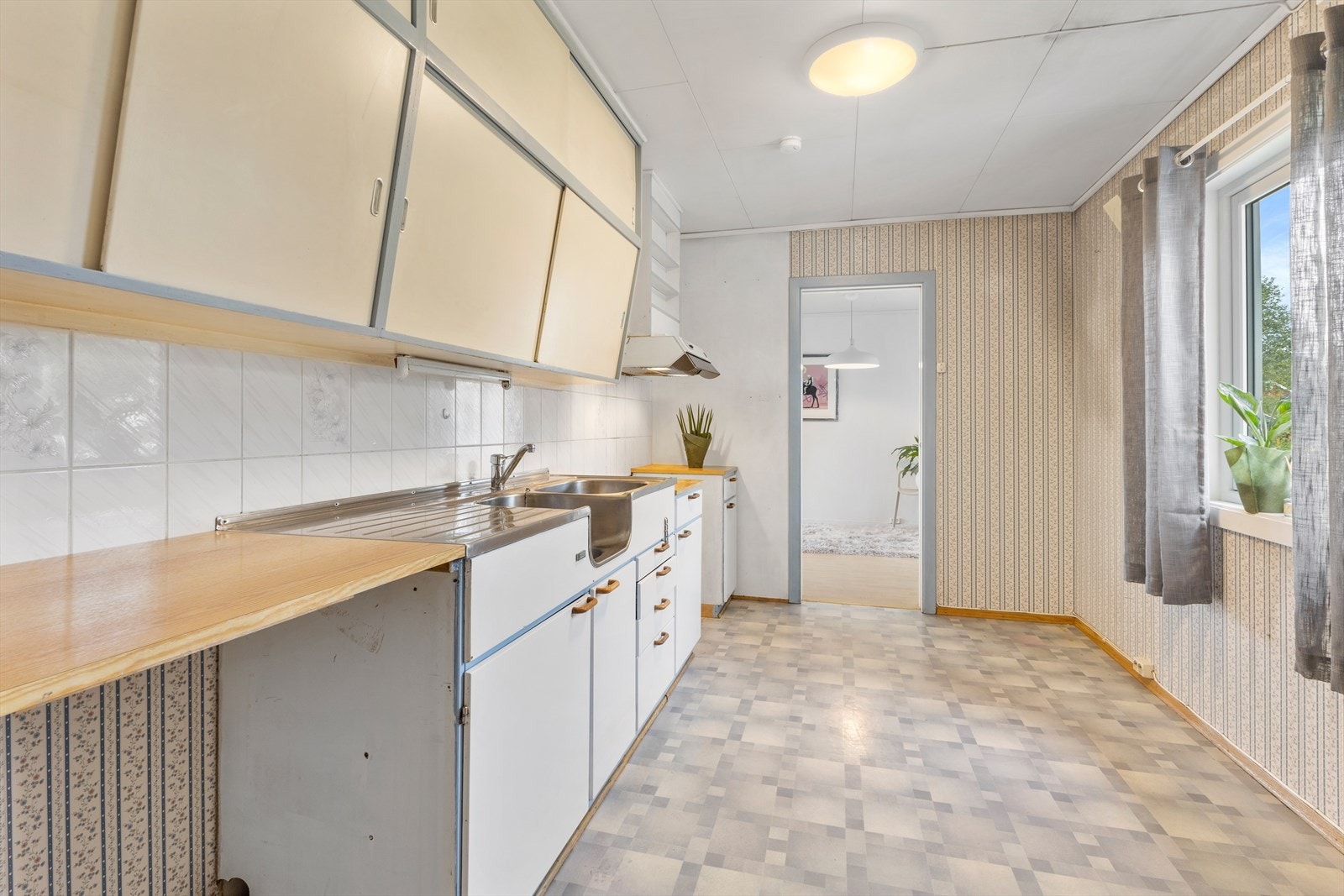 Kjøkkenrommet er stort og gir mange muligheter. Galleribilde