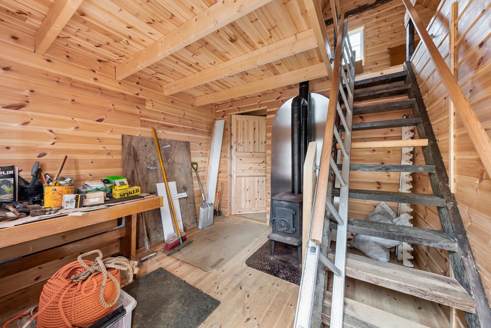 Uthus på 32 m² er ikke ferdig innredet Galleribilde