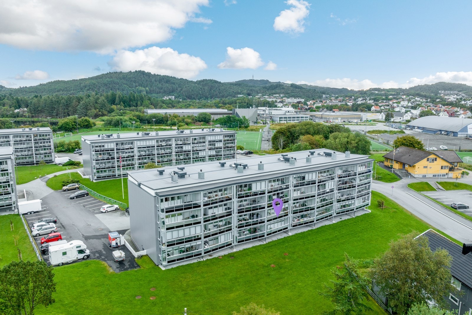 Velkommen til Stordgata 4B - Presentert av Joakim Steine v/Eiendomsmegler A! Galleribilde